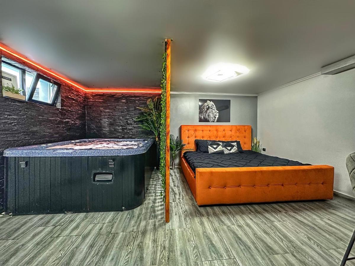סיביו Luxor - Jacuzzi&Cozy Apartments מראה חיצוני תמונה