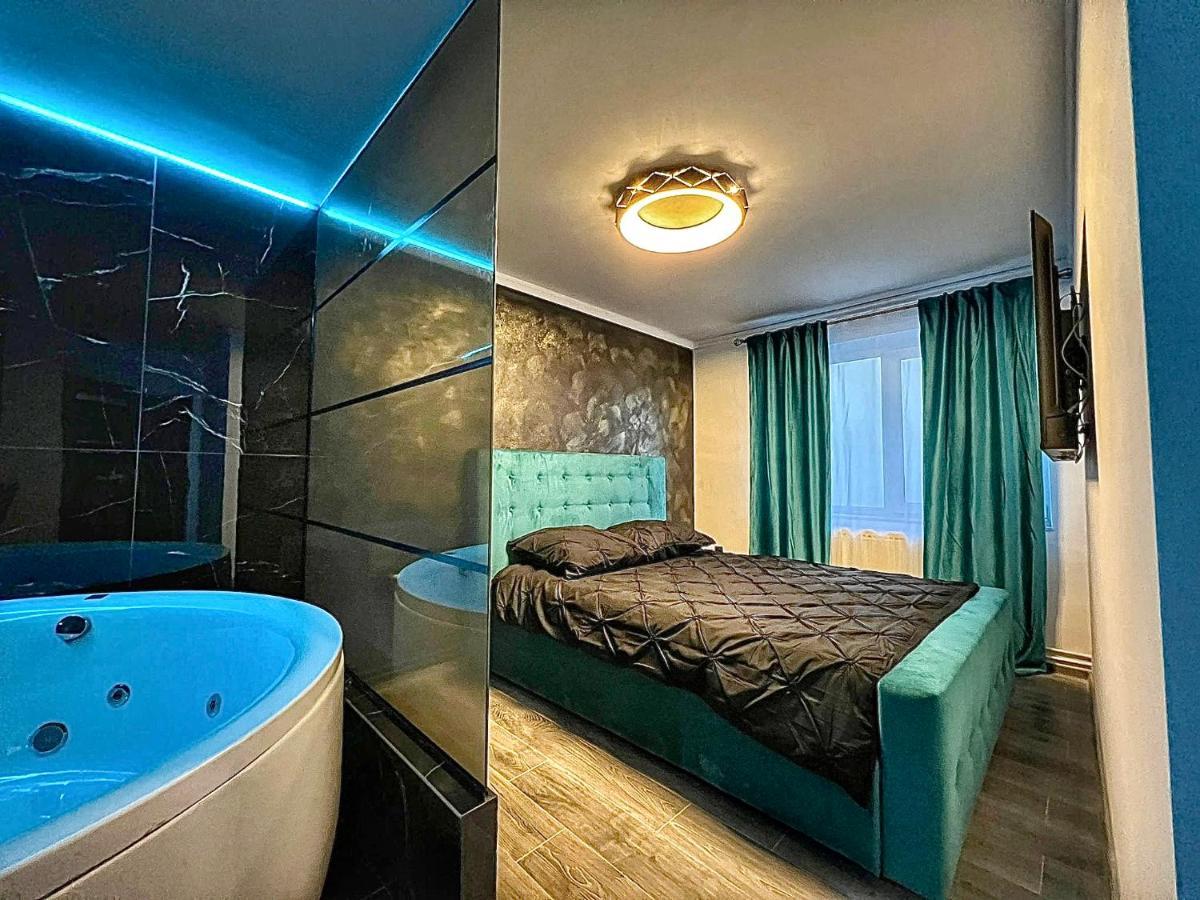 סיביו Luxor - Jacuzzi&Cozy Apartments מראה חיצוני תמונה