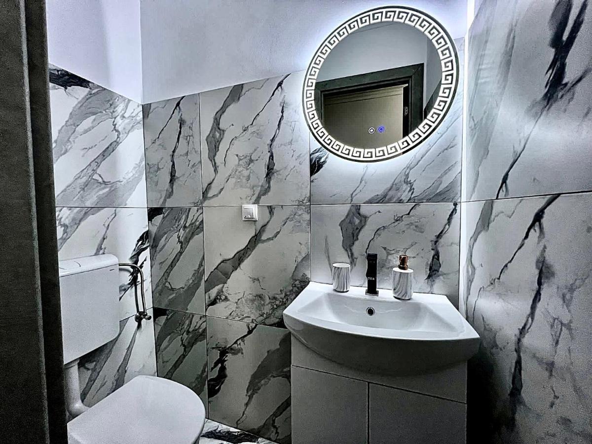 סיביו Luxor - Jacuzzi&Cozy Apartments מראה חיצוני תמונה