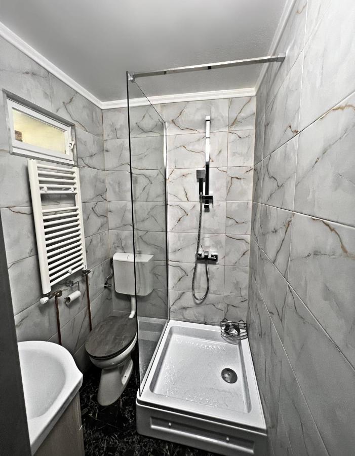 סיביו Luxor - Jacuzzi&Cozy Apartments מראה חיצוני תמונה