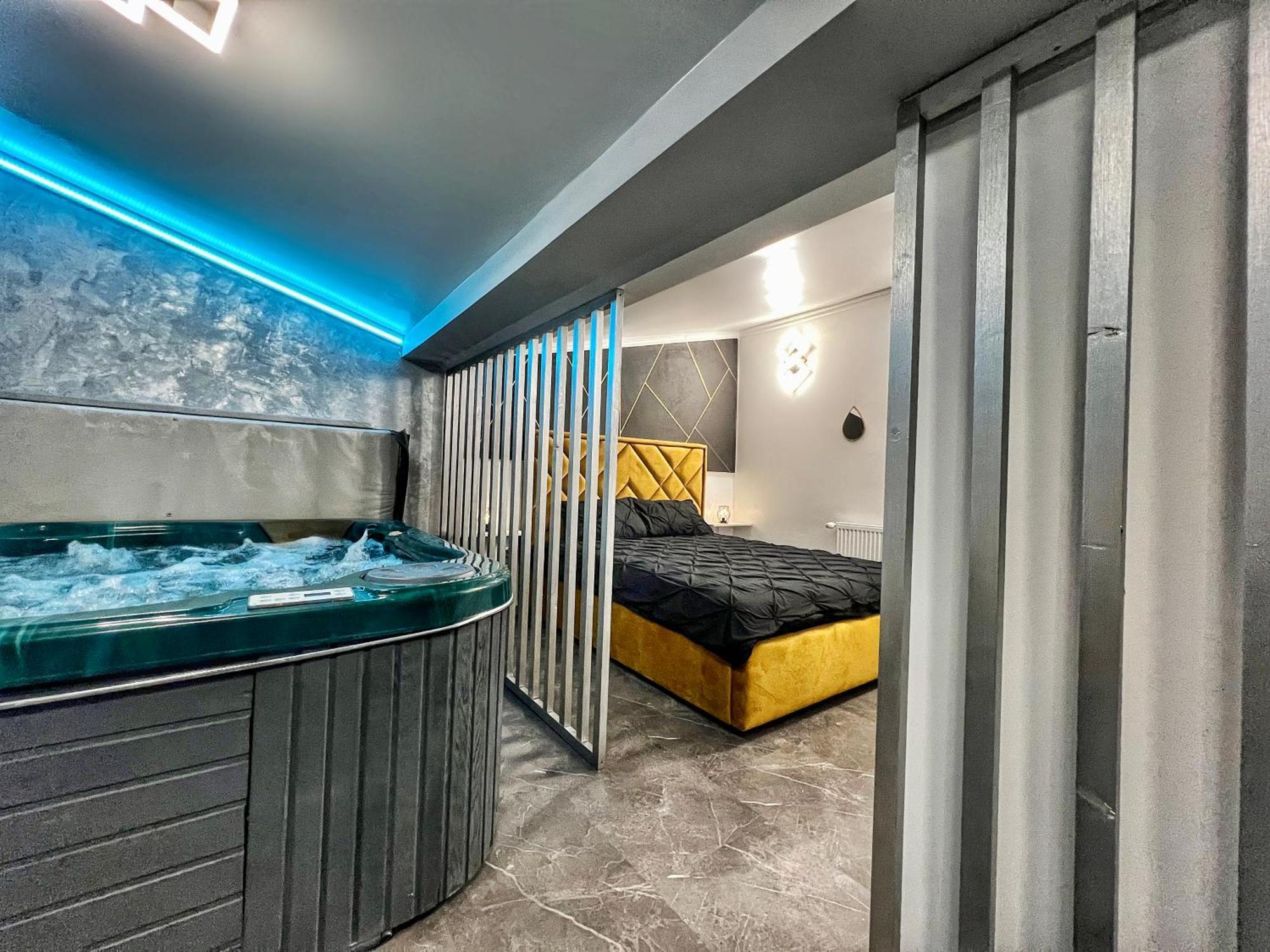 סיביו Luxor - Jacuzzi&Cozy Apartments מראה חיצוני תמונה