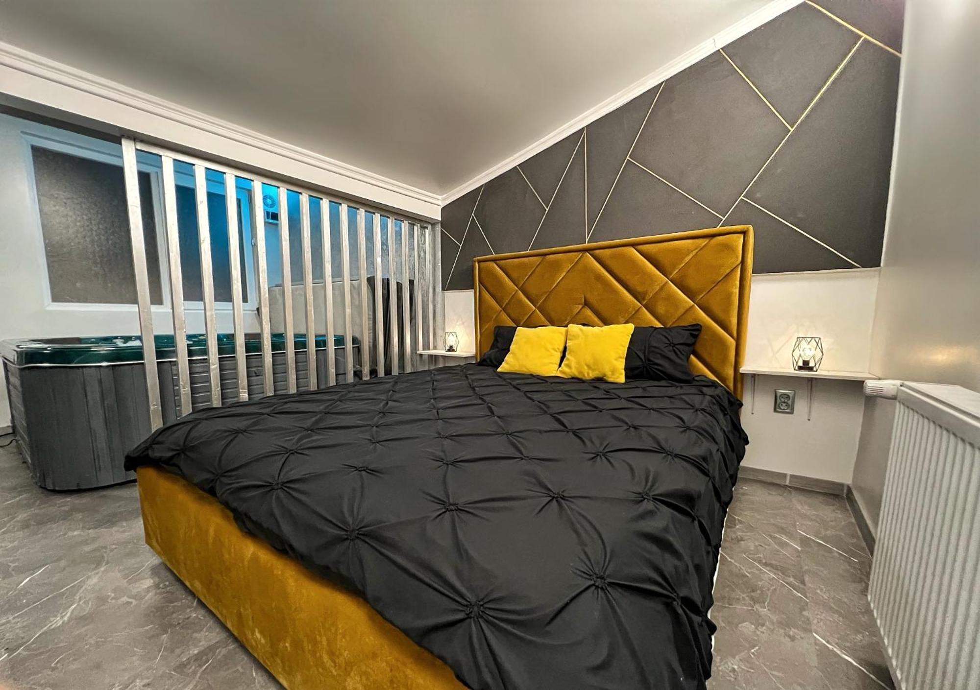סיביו Luxor - Jacuzzi&Cozy Apartments מראה חיצוני תמונה